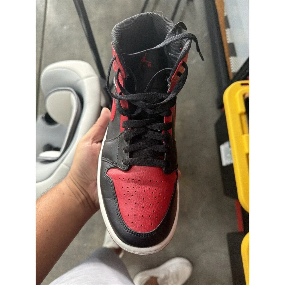 Jordan 1 Mid Banned 2020 Size 10 Mens